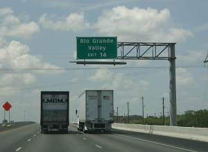 IH-37S Exit 14, AAROADS.COM